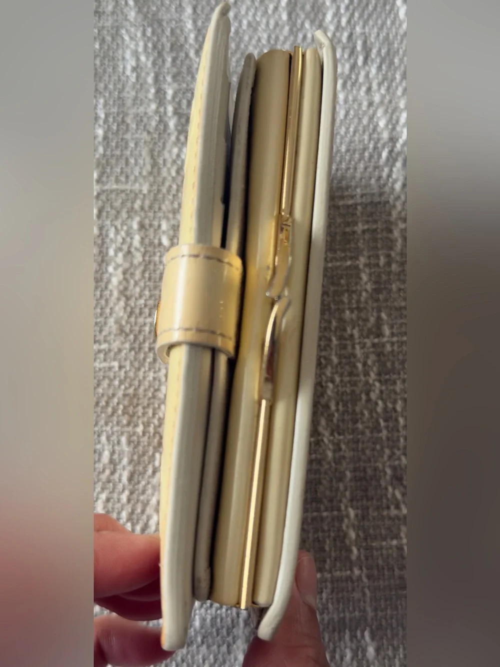 Louis Vuitton Epi cream kisslock coin wallet